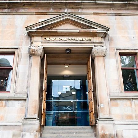 The Pipers' Tryst Hotel 글라스고 외부 사진